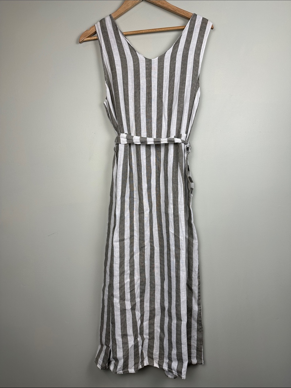 Italy 100% linen dress striped sleeveless pockets minimalist vacation resortwear - Picture 7 of 9